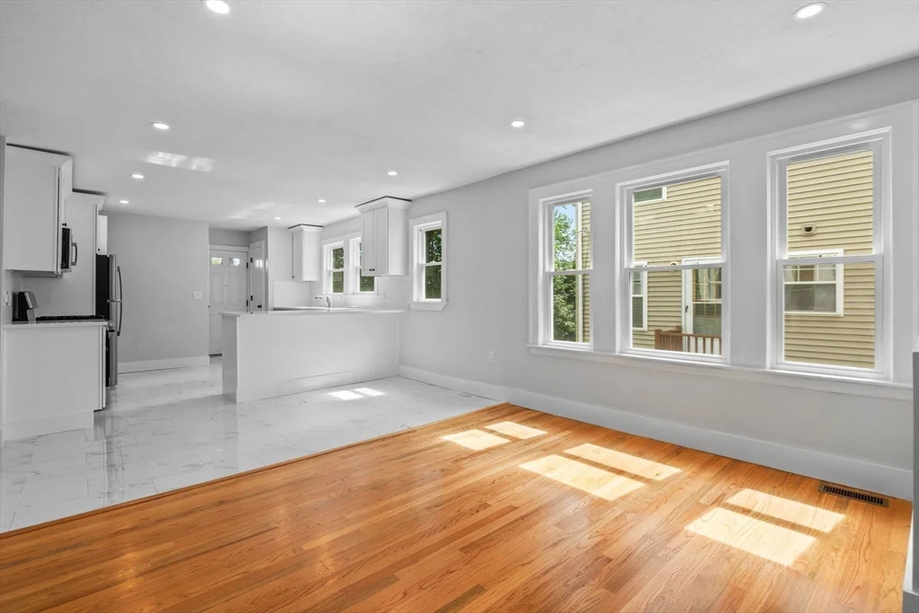 170 Calumet St, Mission Hill