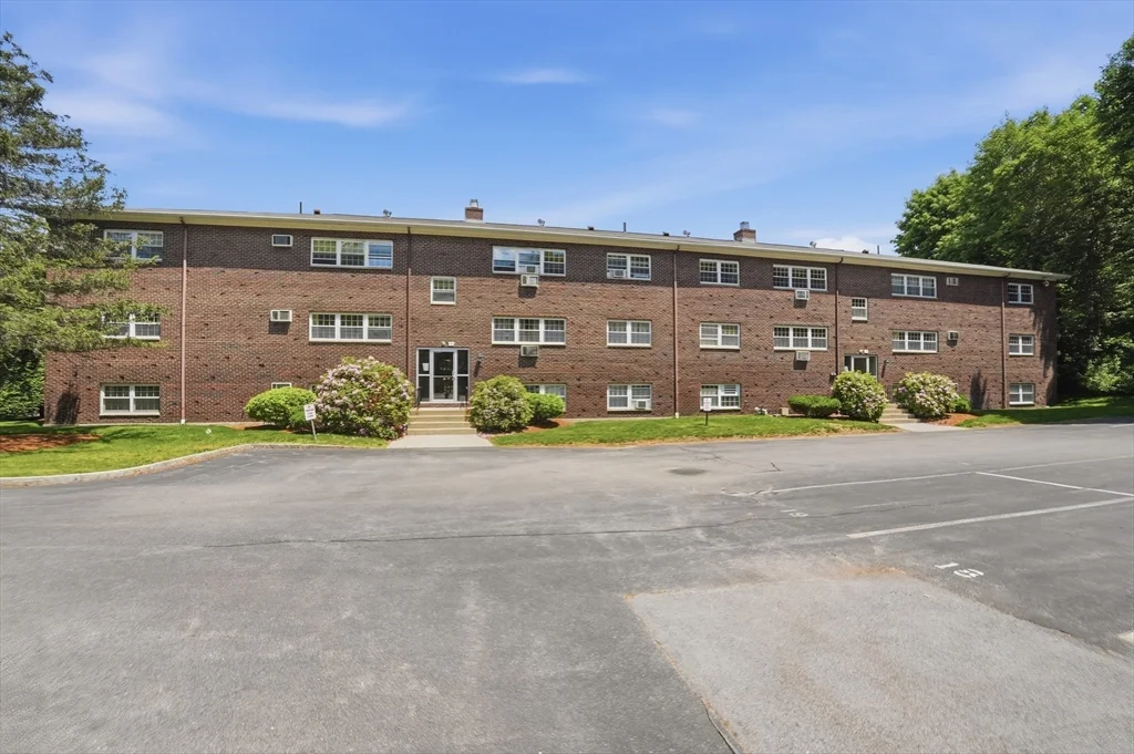147 Milk St, Westborough