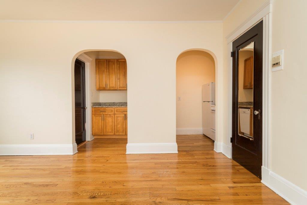 123 Highland Ave, Winter Hill