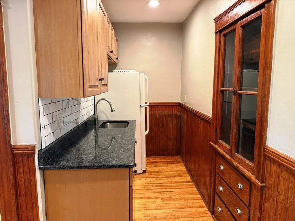 1 Samoset Rd, Worcester