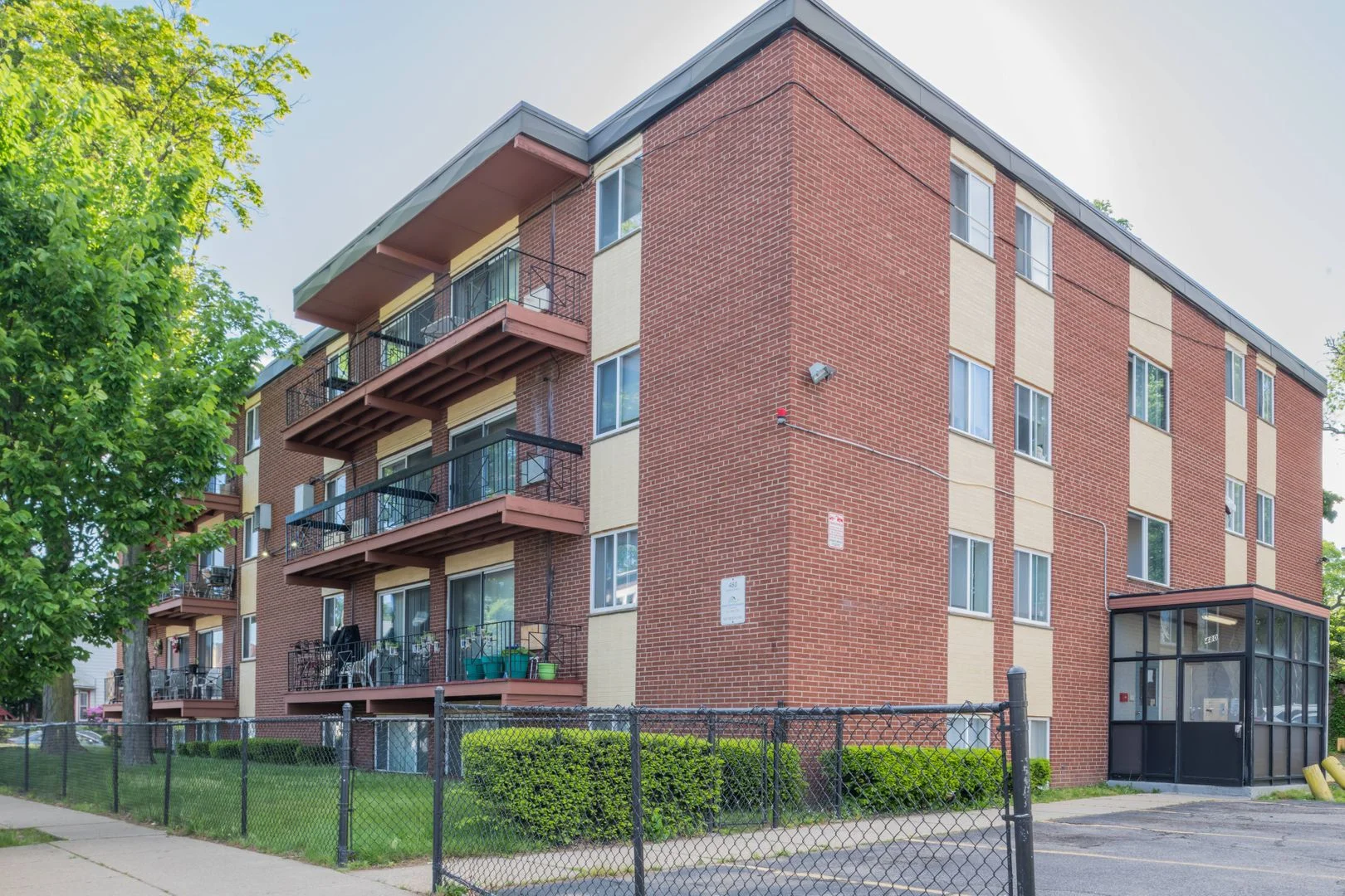 480 Norfolk St, Mattapan