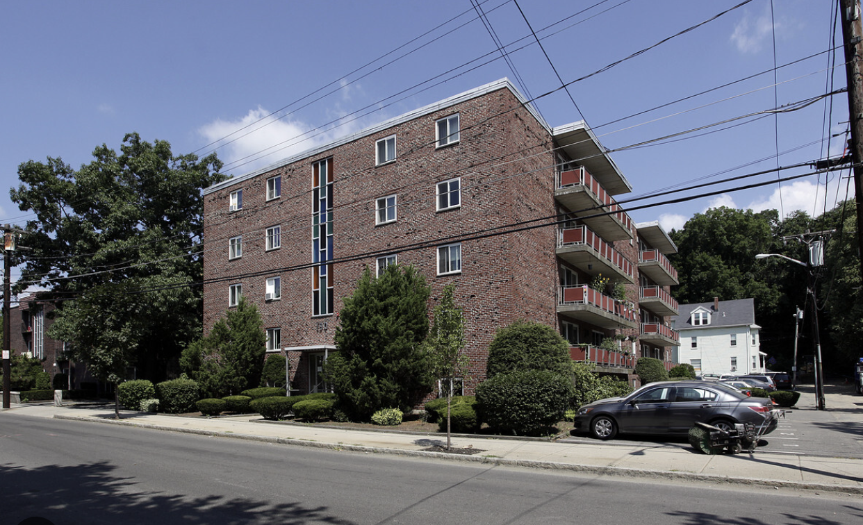 190 Mountain Ave, Malden