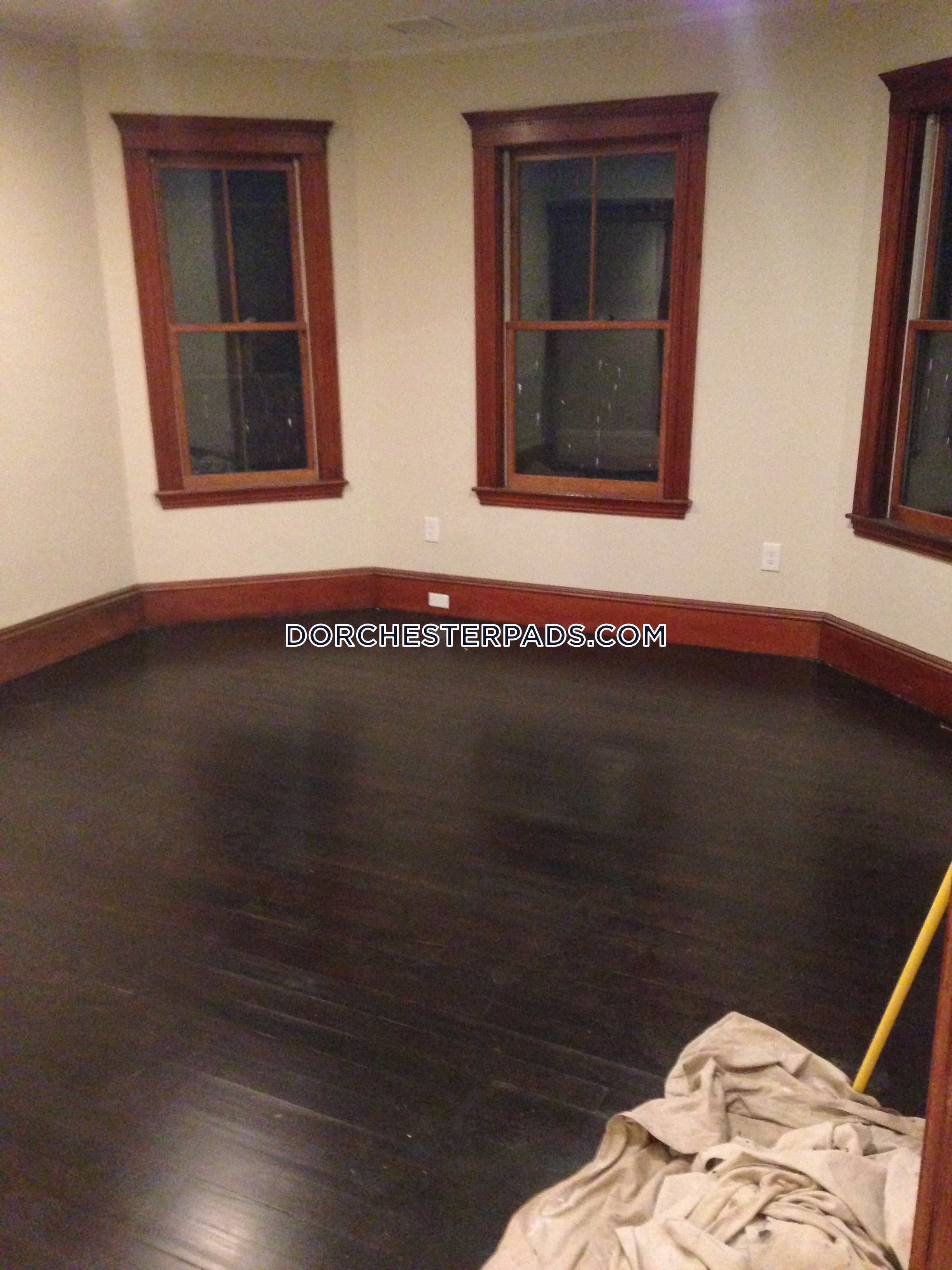 3 bed, 1.5 bath apartment for rent at 22 Trescott St Unit 1, Dorchester — photo 13 of 21