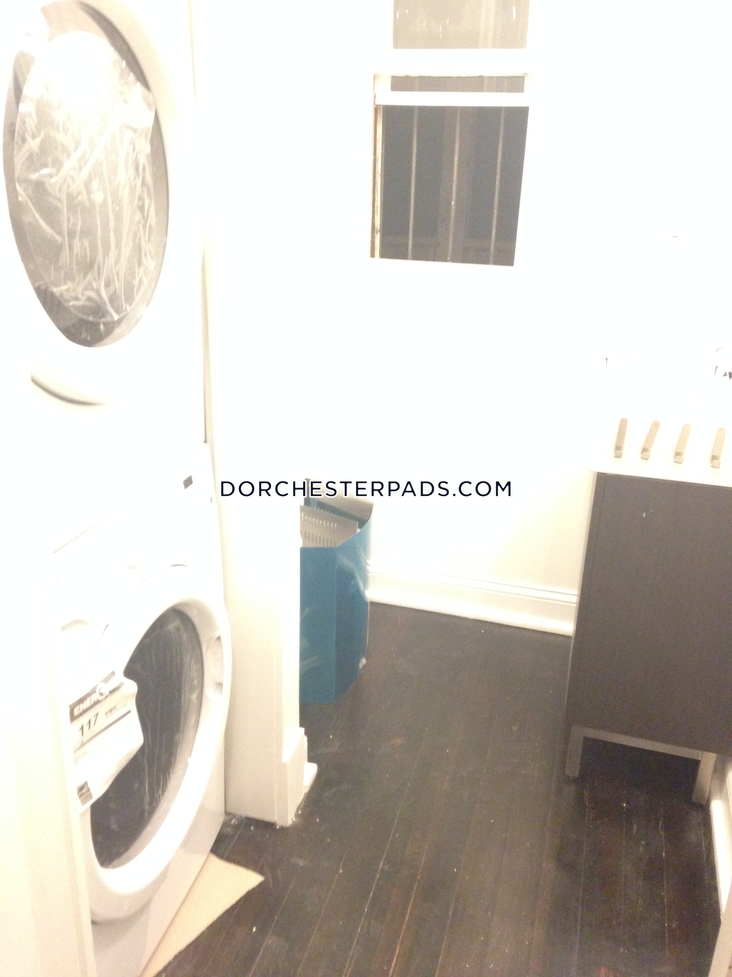 3 bed, 1.5 bath apartment for rent at 22 Trescott St Unit 1, Dorchester — photo 16 of 21