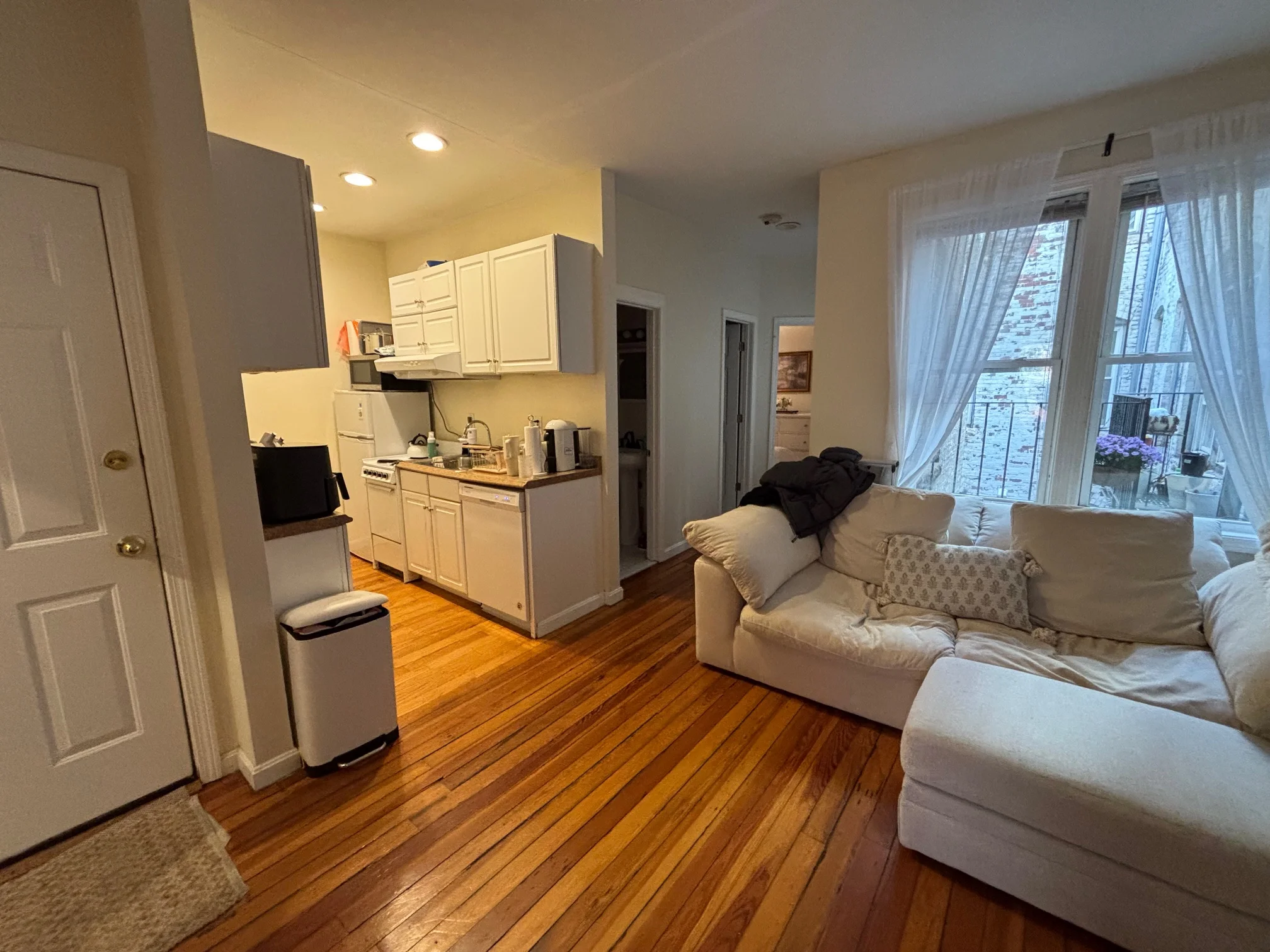 9 Grove St, Beacon Hill