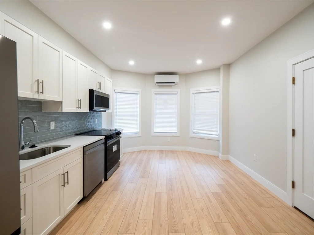 20 Winslow Rd, Coolidge Corner