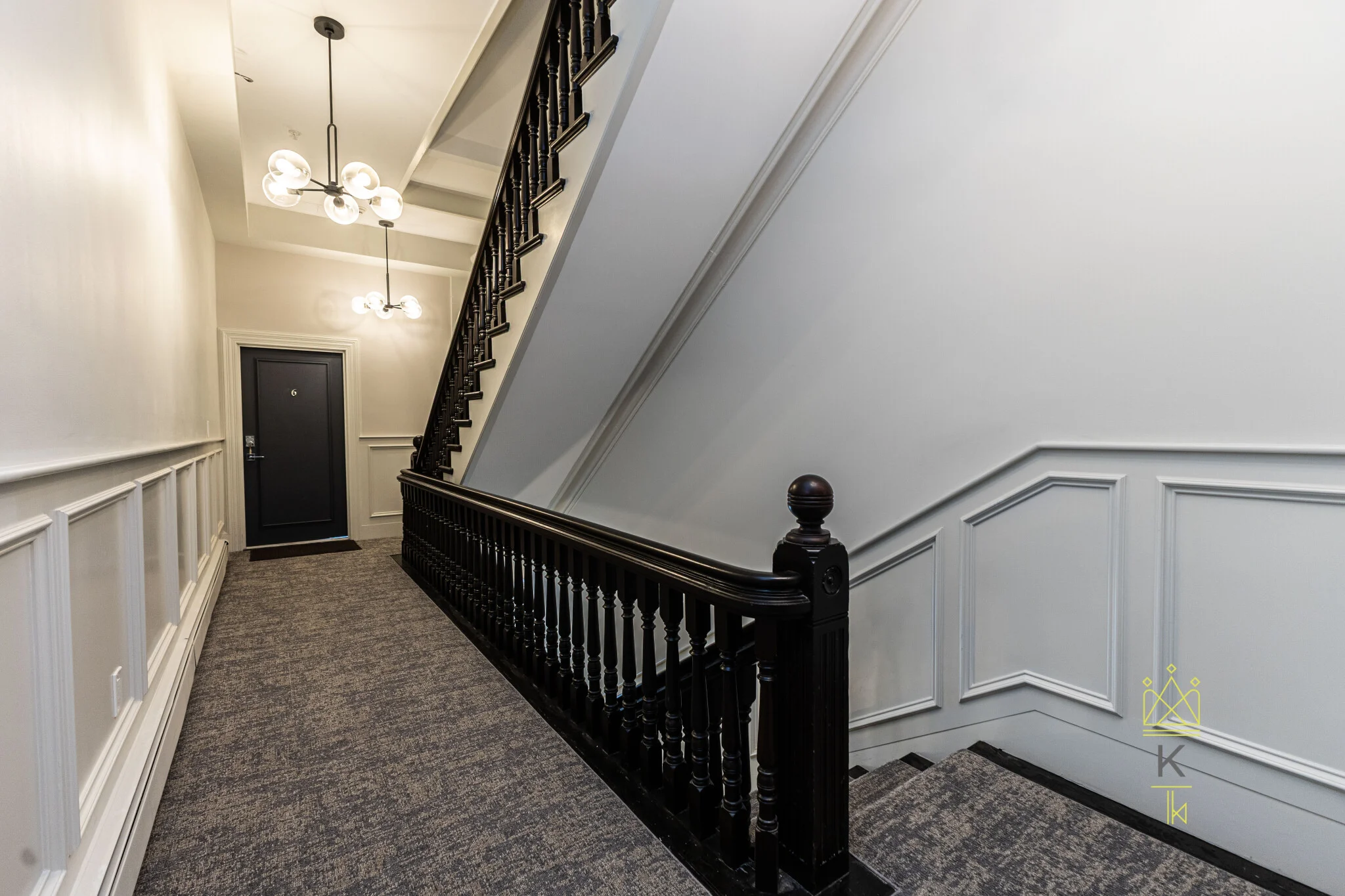 85 Regent St, Roxbury