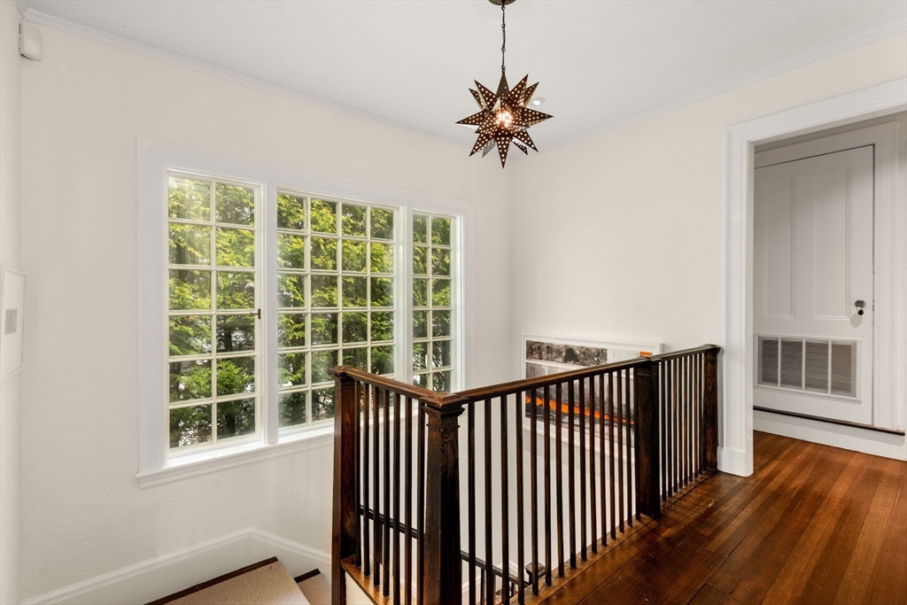 57 Hedge Rd, Brookline