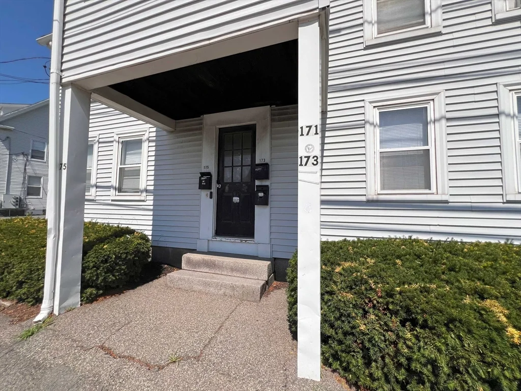 173 Granite St, Quincy