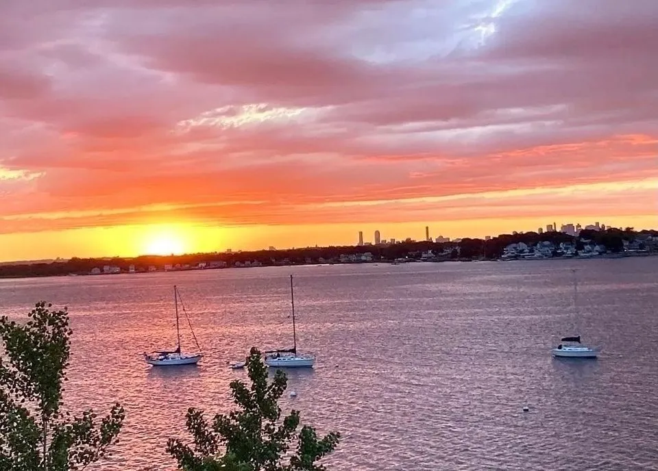 85 Regatta Rd, North Weymouth