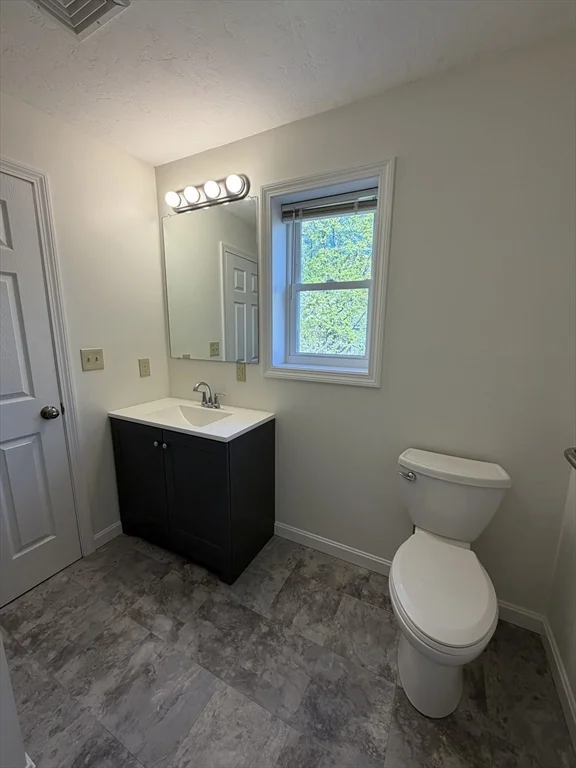 326 North Main, North Brookfield