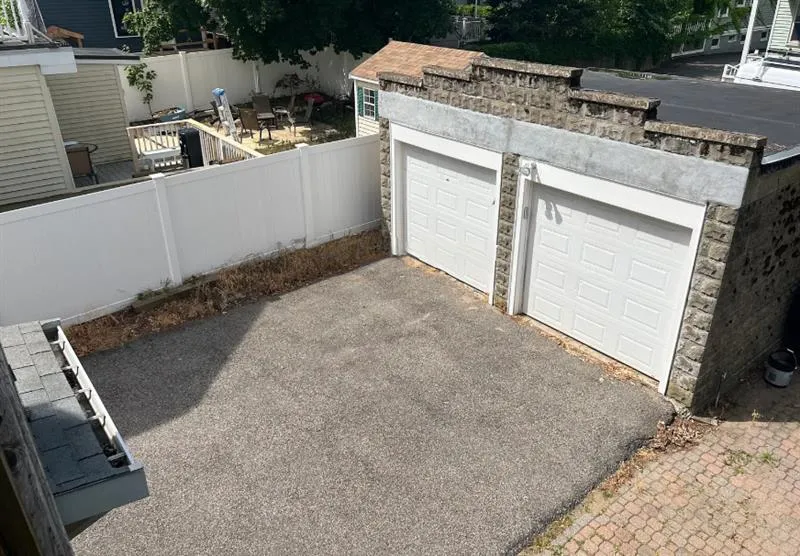 16 Edward Sullivan Rd, Strawberry Hill