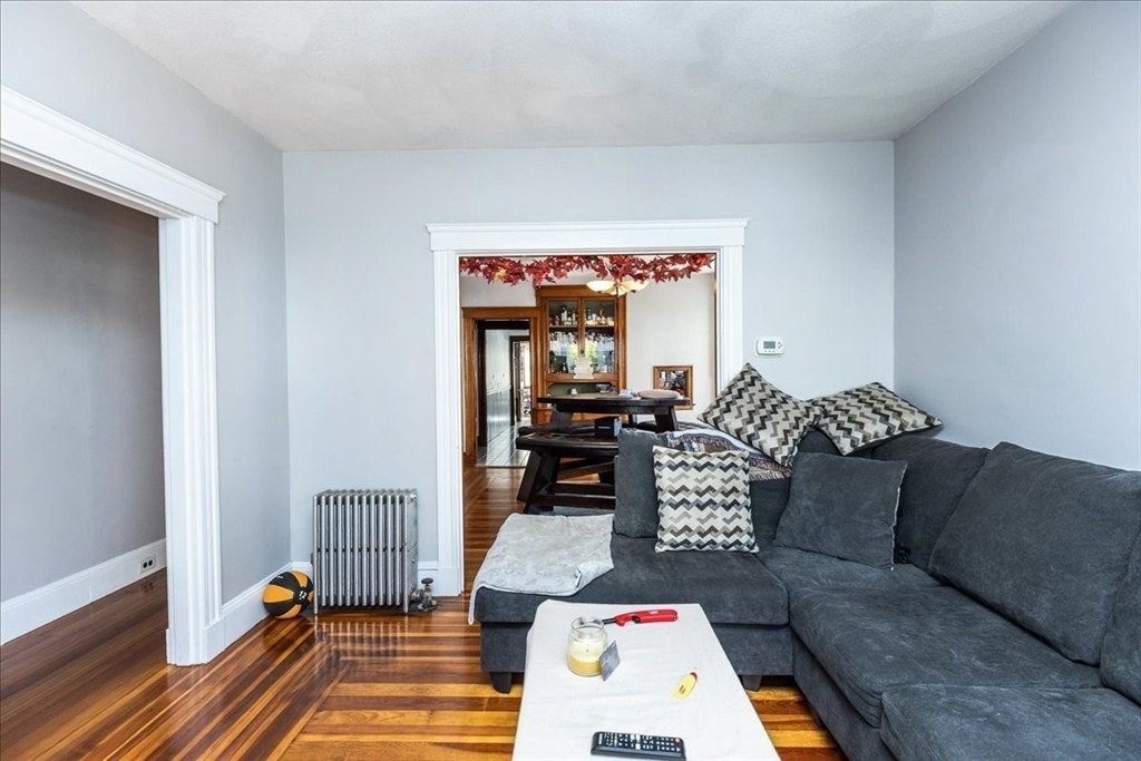 565-567 Riverside Ave, Medford