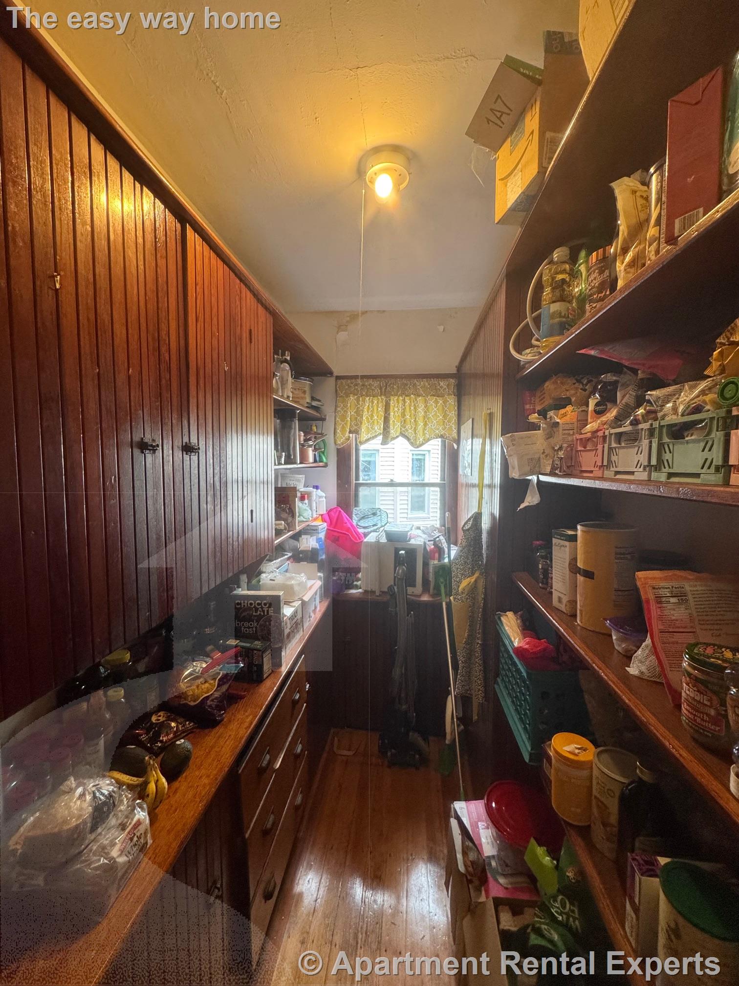 40 Hall Ave, Davis Square