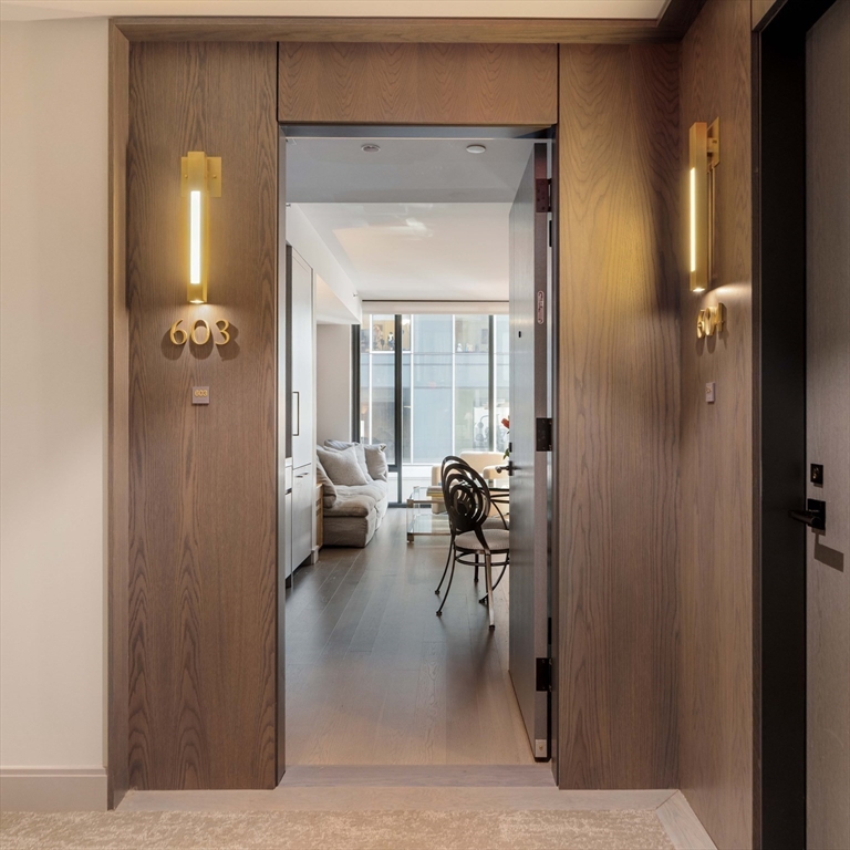 55 Lagrange, South End