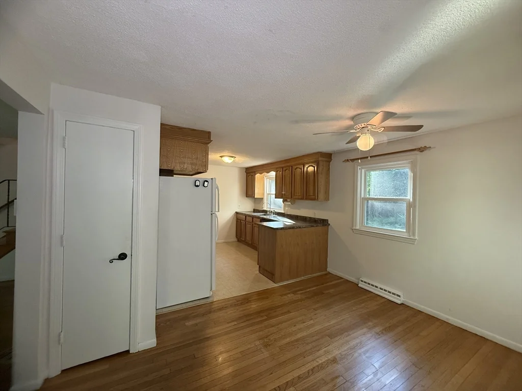 45 Richardson St, Billerica