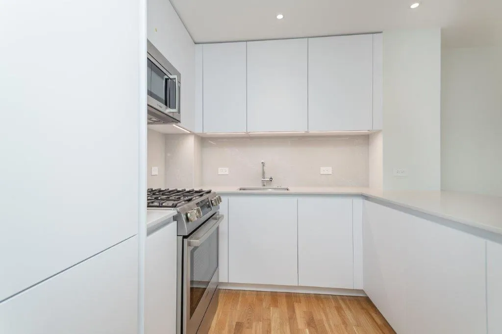 1410 Columbia Rd, South Boston