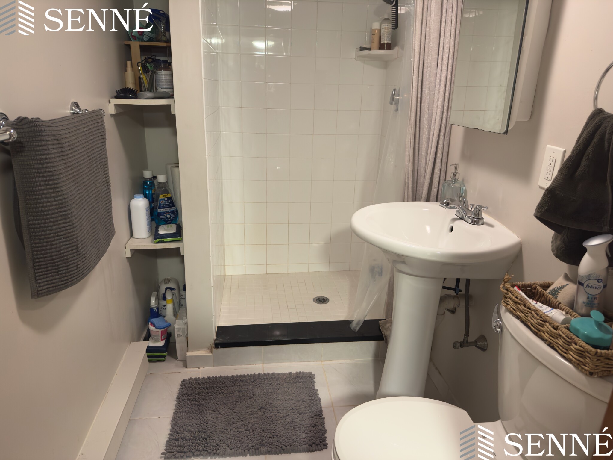 73 Lowell St, Spring Hill