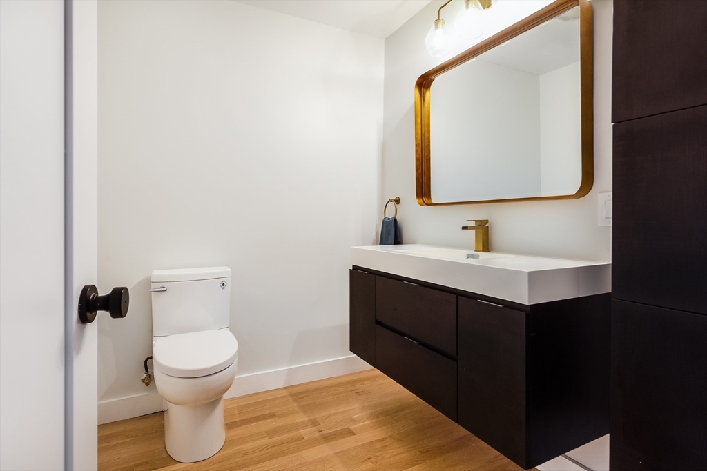 199 Coolidge Ave, Watertown