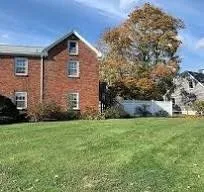 14 Old Plain St, Marshfield