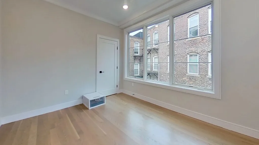 104 Warren St, Brighton