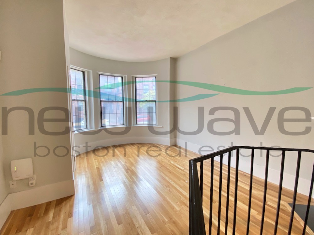 181 Saint Botolph St, Back Bay