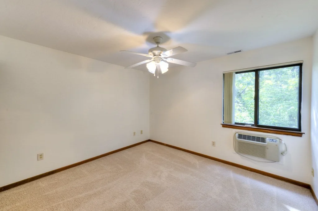 340 Sunderland Rd, Worcester