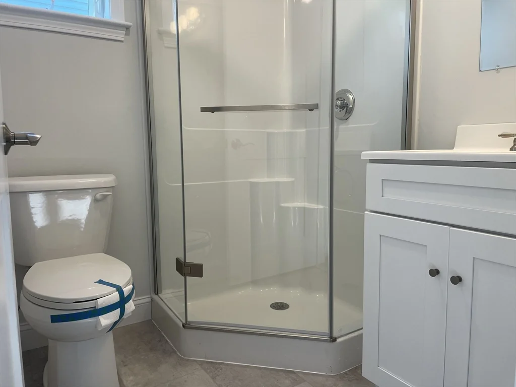 16 Wendell St, Lawrence