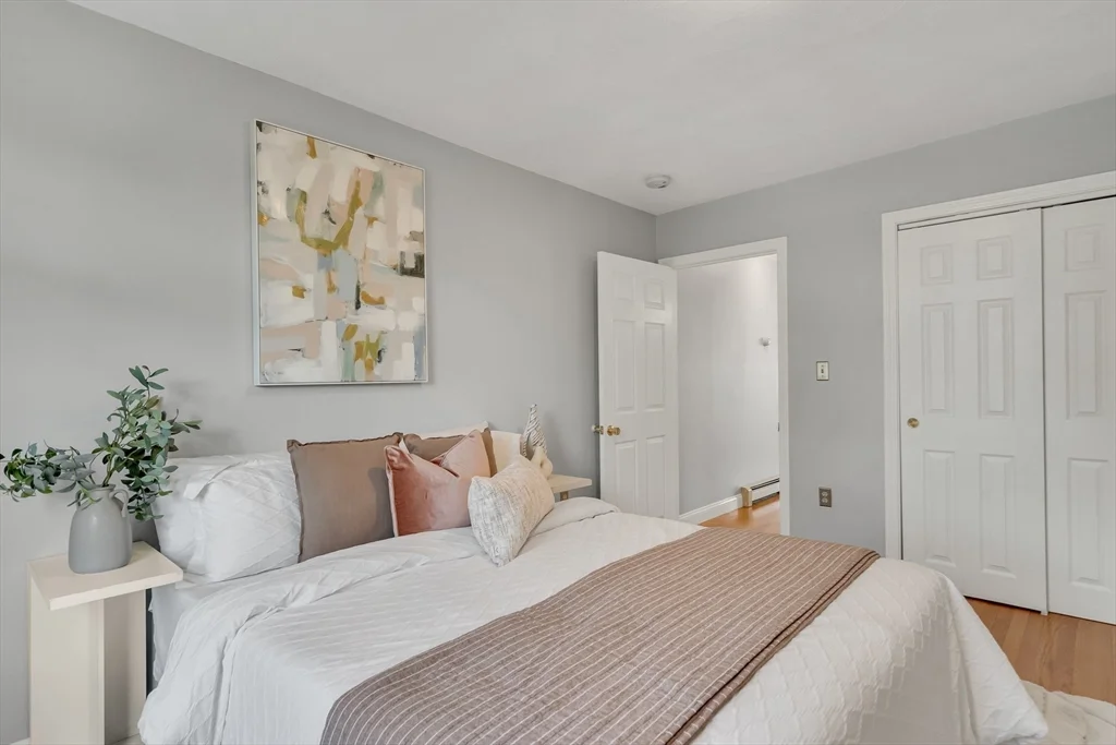 73 River St, Cambridgeport