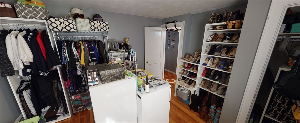 68 Aldrich Rd, Boston