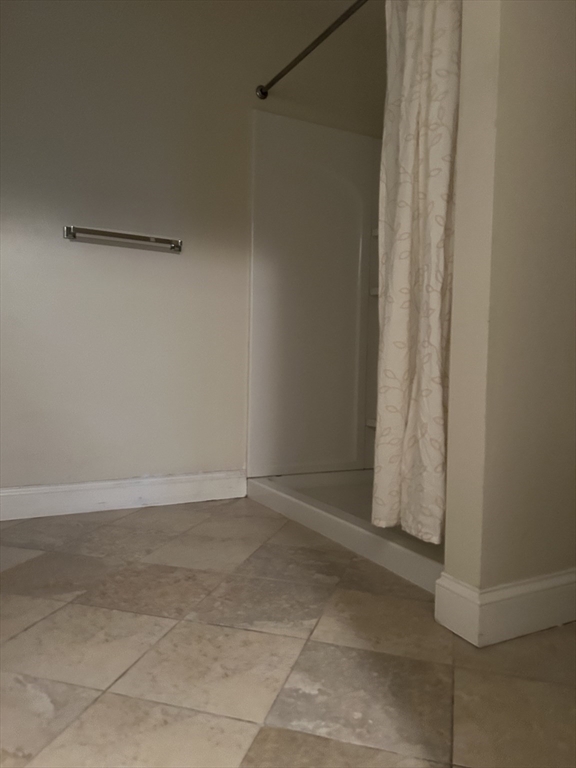 318 Rindge Ave, North Cambridge