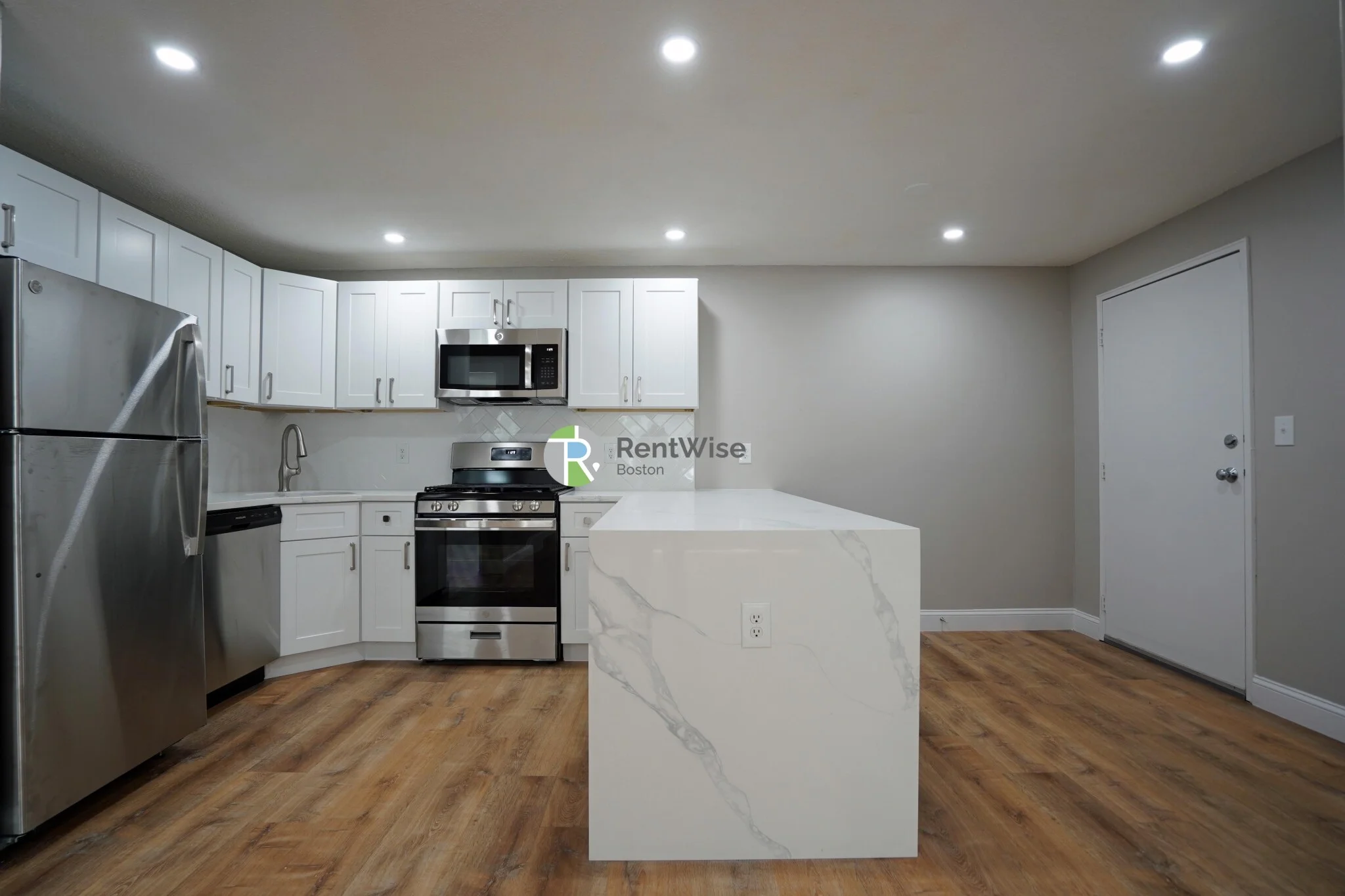 979 Fellsway West, Medford