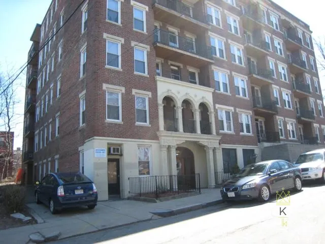 28 Quint Ave, Allston