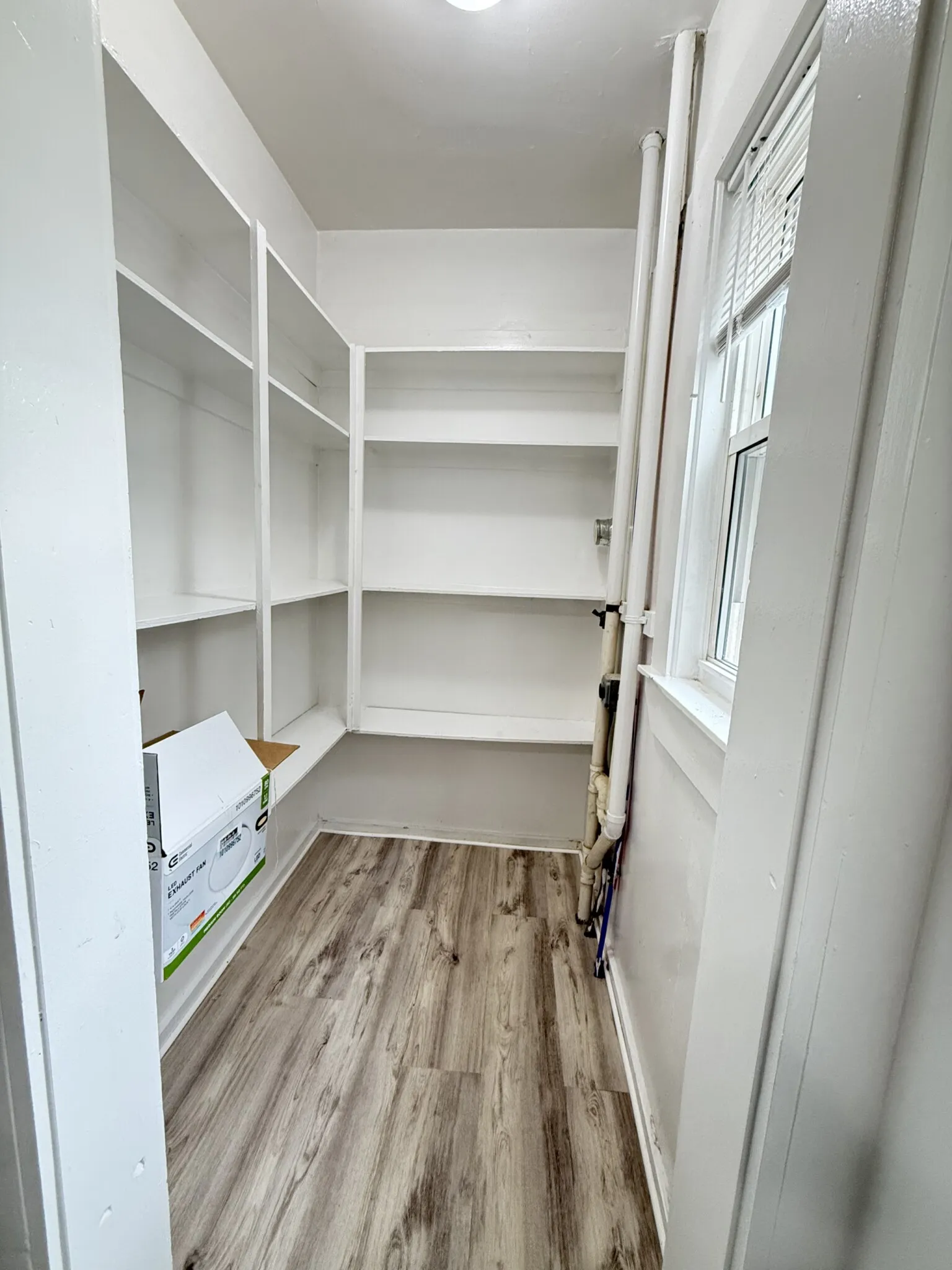 6 Bowdoin Park, Dorchester