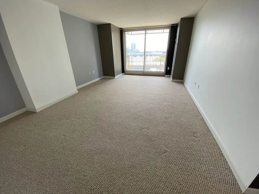 10 Museum Way, East Cambridge