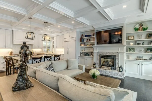 15 Warren Ave, South End