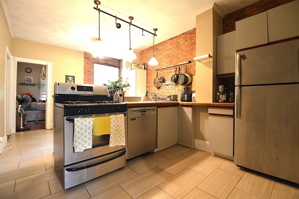 1793 Beacon St, Brookline