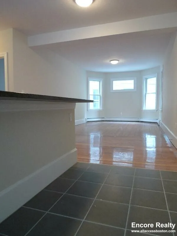 12 Wensley St, Mission Hill