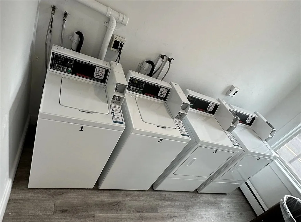 192 Washinton St, Lynn