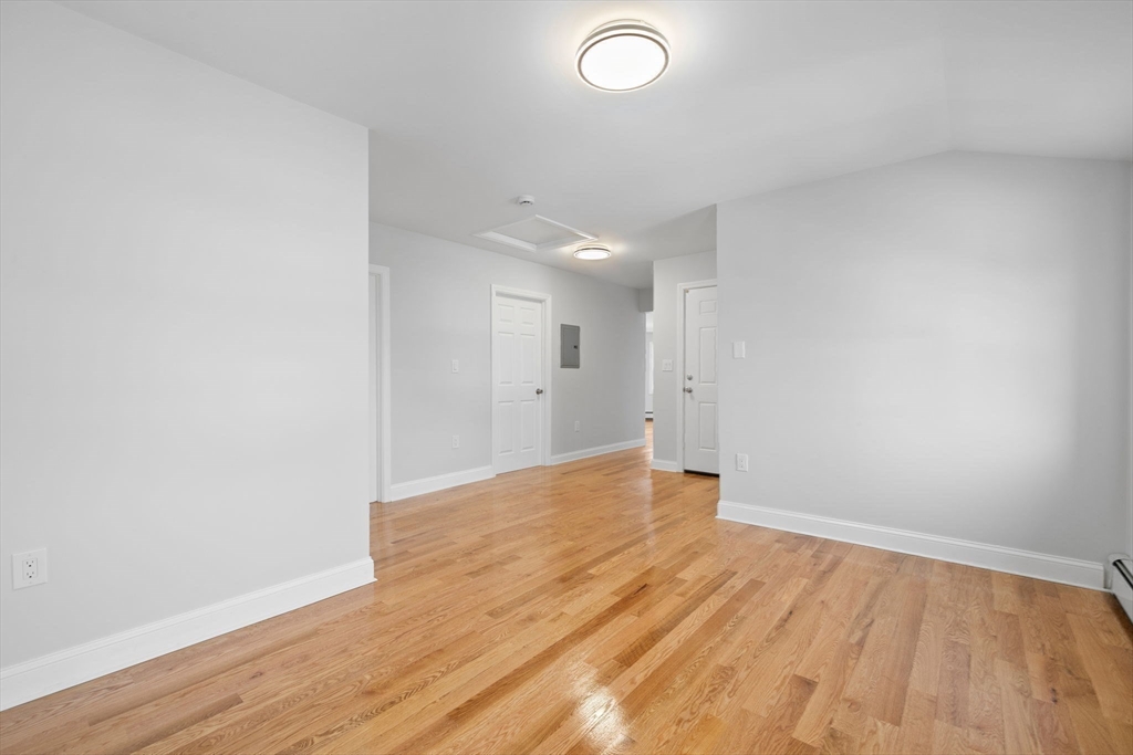 417 Salem St, Medford