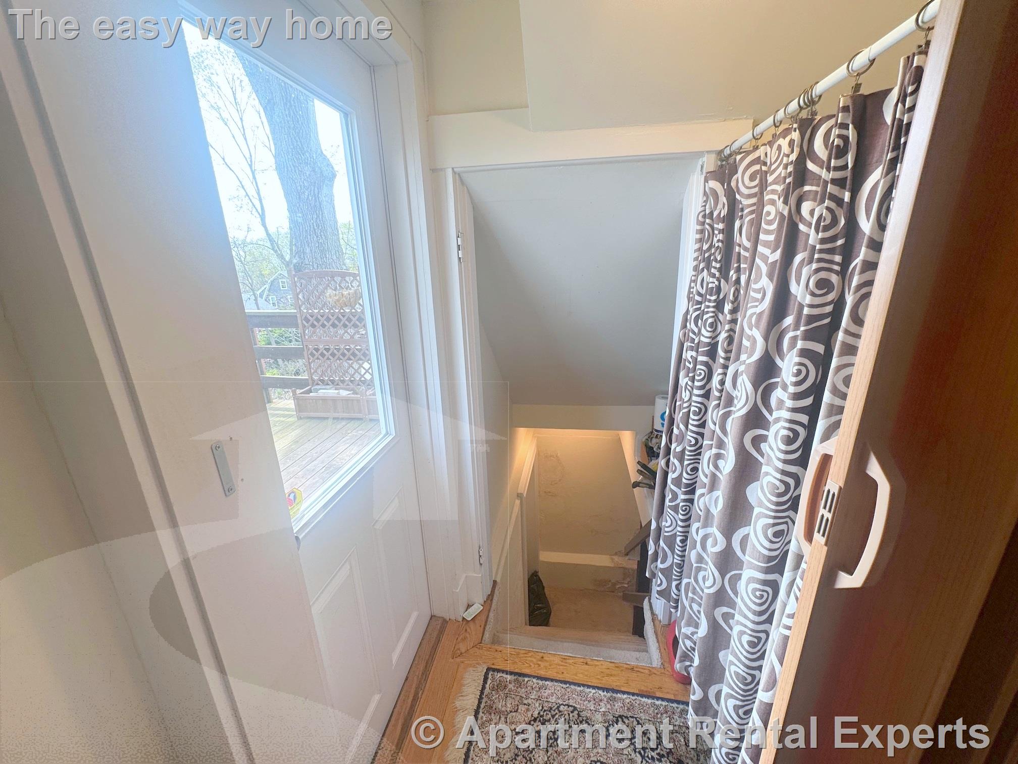 86 Coolidge Rd, Arlington Heights