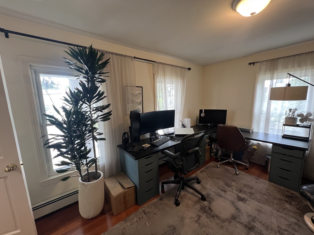 37-39 Spruce St, Winchester