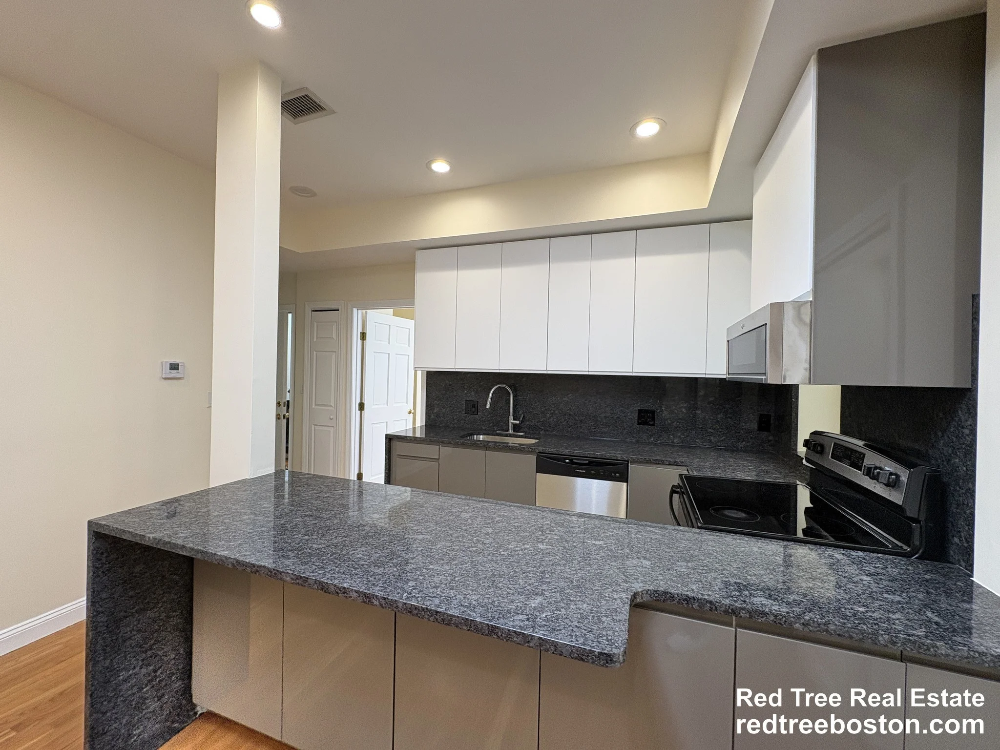 1801 Beacon St, Brookline
