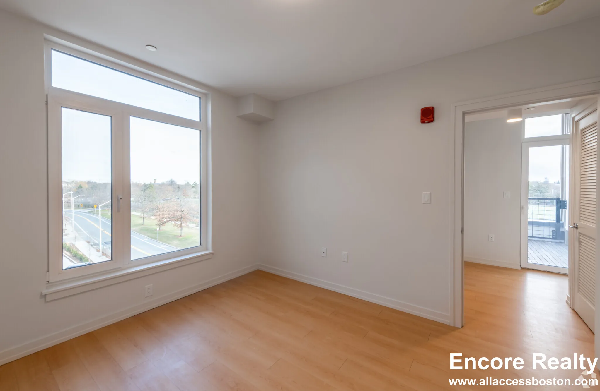 77 New St, Neighborhood Nine