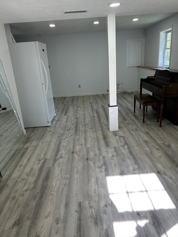 3 Gooseneck Ln, Westford