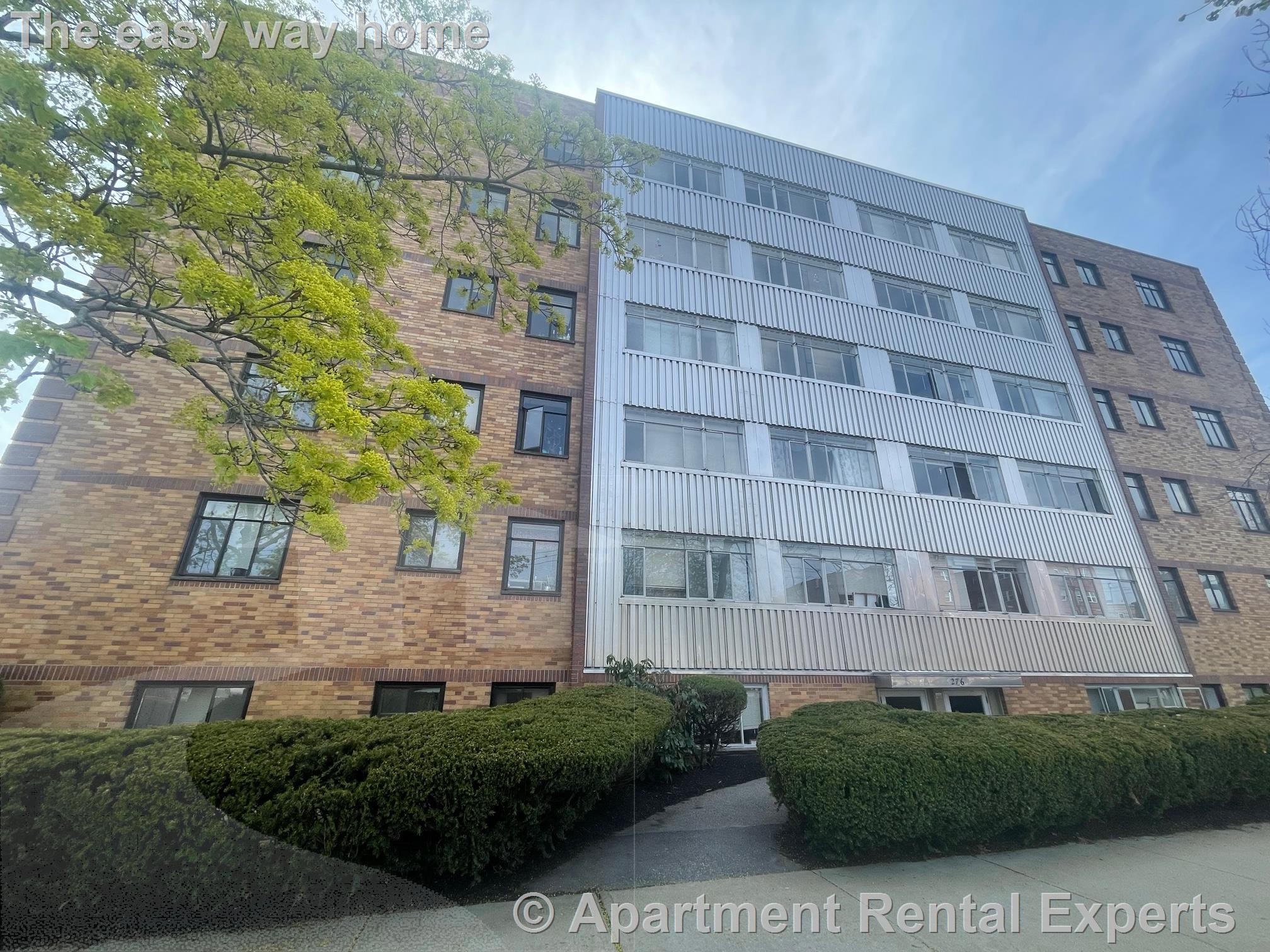 276 Massachusetts Ave, East Arlington