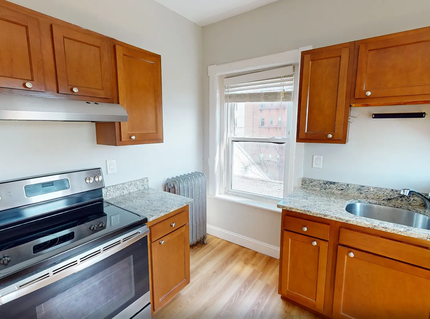 900 Massachusetts Ave, Riverside