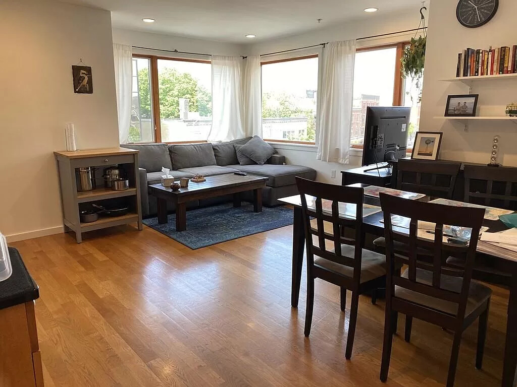 2 Beech St, North Cambridge