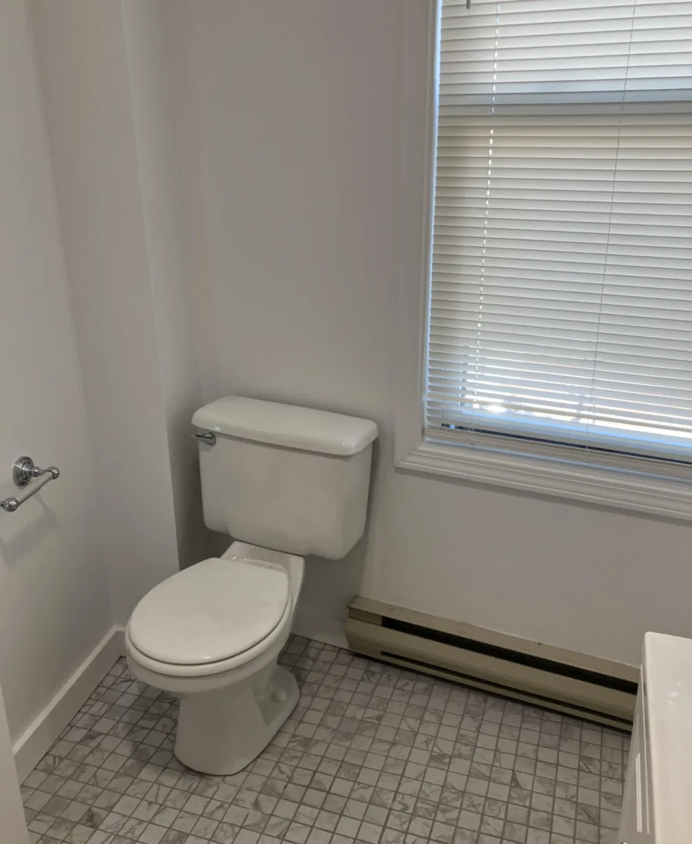 35 Davis Sq, Davis Square