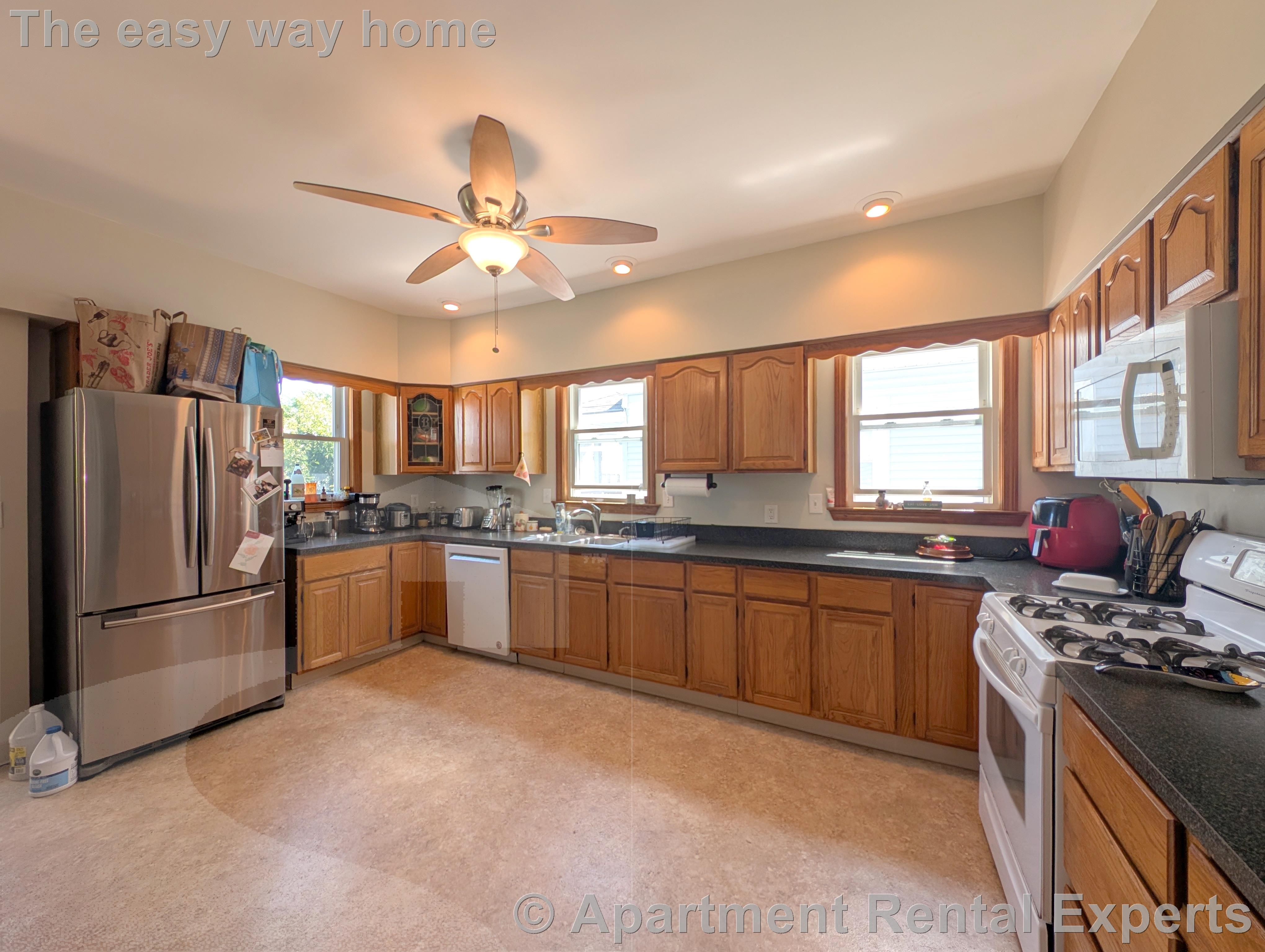 42 Lowden Ave, Davis Square